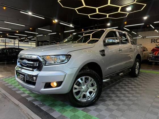 FORD RANGER 3.2 XLT 4X4 CD 20V DIESEL 4P AUTOMÁTICO